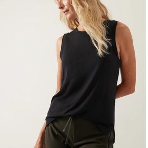 Athleta Breezy Tank Size S